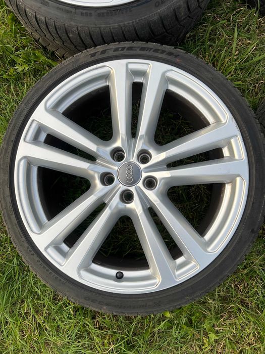 Felgi aluminiowe Audi 20 cali, rozstaw 5x112 z oponami zimowymi