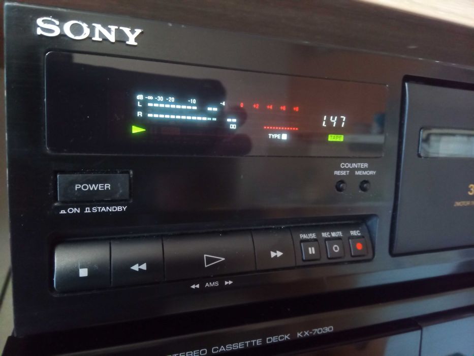 Sony TC-K 411 касетна дека 3-Head 2-Motor