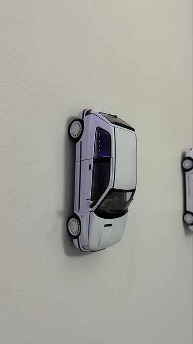 Clio e HF escala 1:18