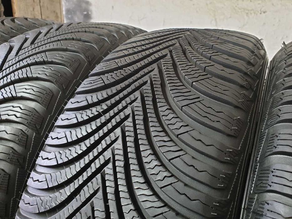 Cztery Opony zimowe 205/50R17 8,5mm Michelin Alpin 5