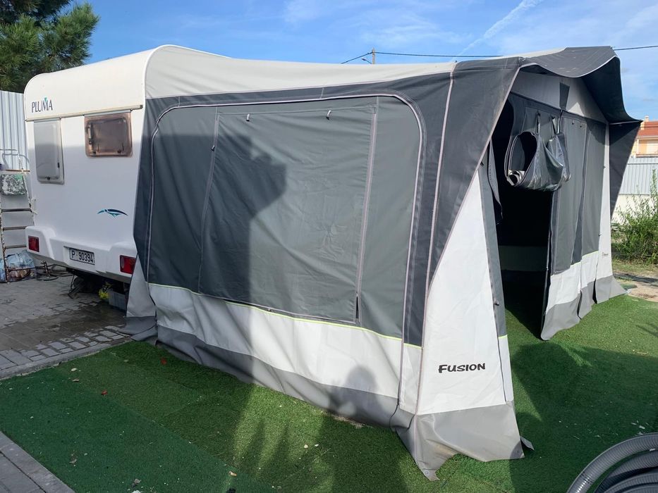 Caravana Pluma 450