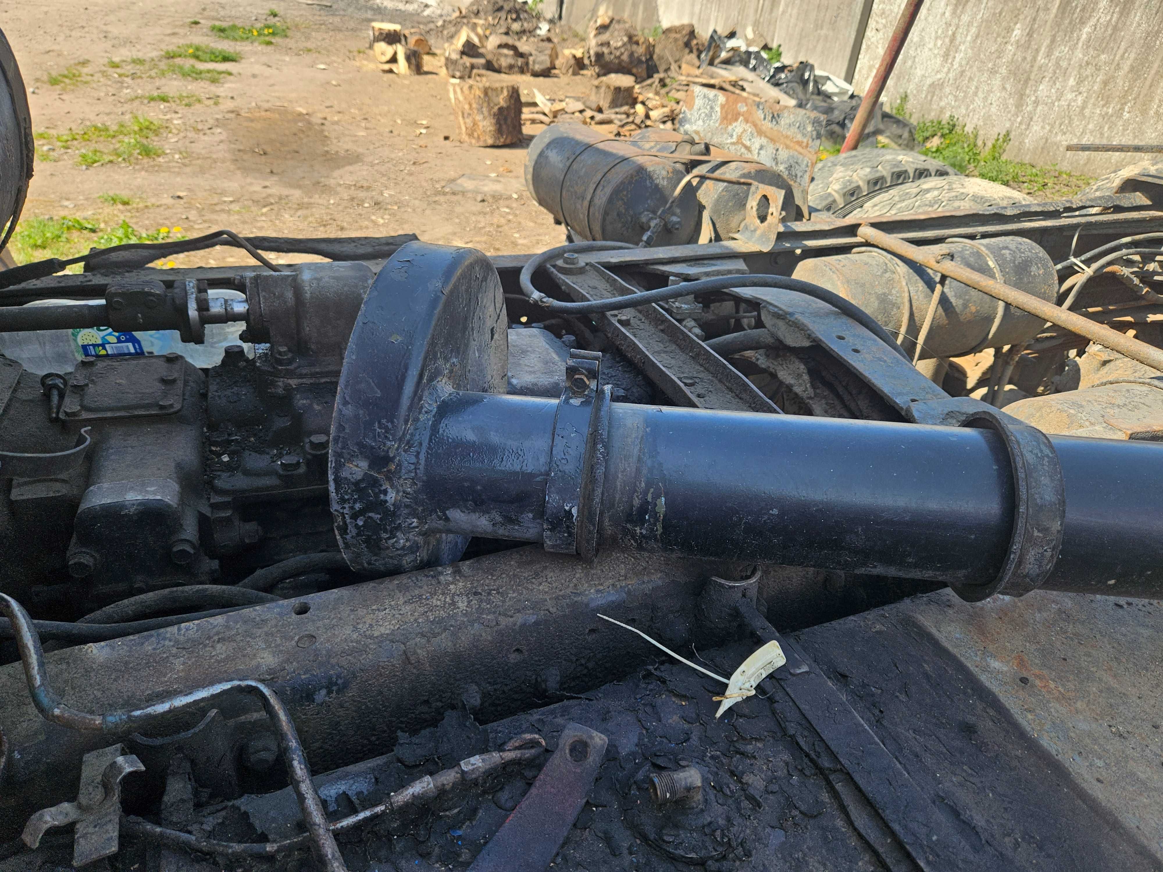 Сідловий тягач Камаз-5410