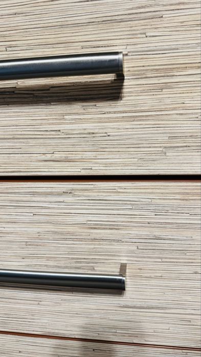 Дуже вмістимий міцний комод в чудовому стані