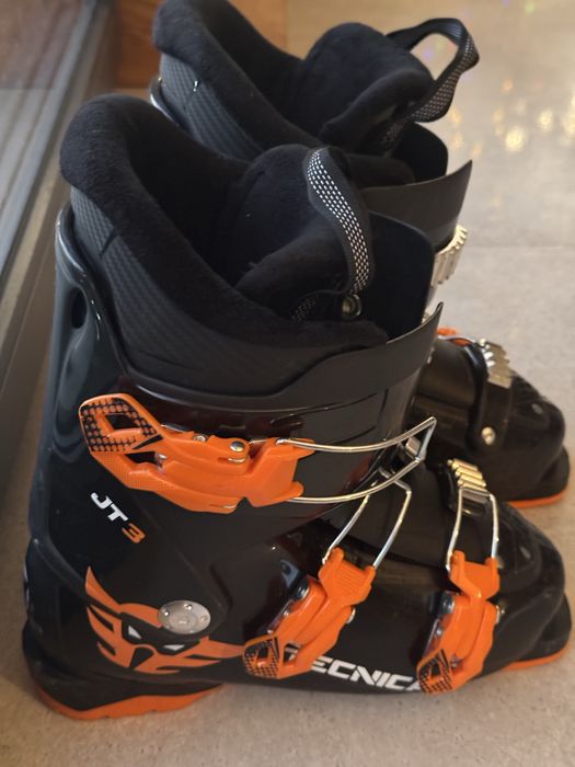 Buty narciarskie na stope 37/38