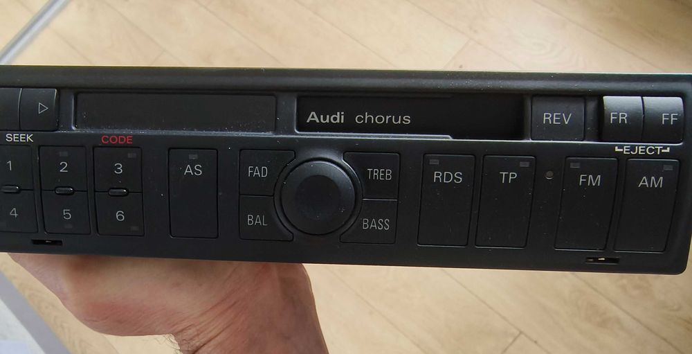Nowe radio Audi Blaupunkt Chorus A8