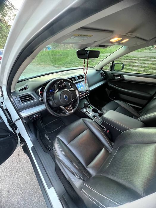 Срочно!Subaru Outback V(FL)2.5AT.AWD