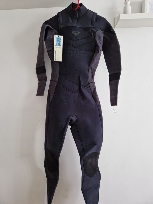 Fato Roxy Novo 4/3mm Tamanho 8