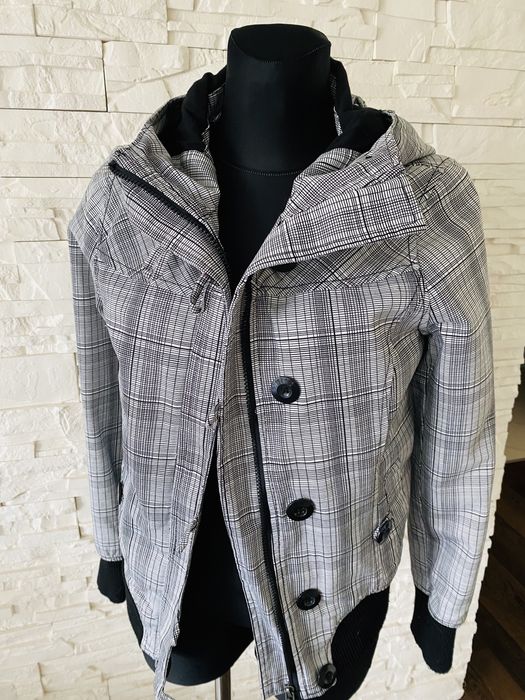 Kurtka New Yorker katana wiatrówka ramoneska L jeansowa z kapturem