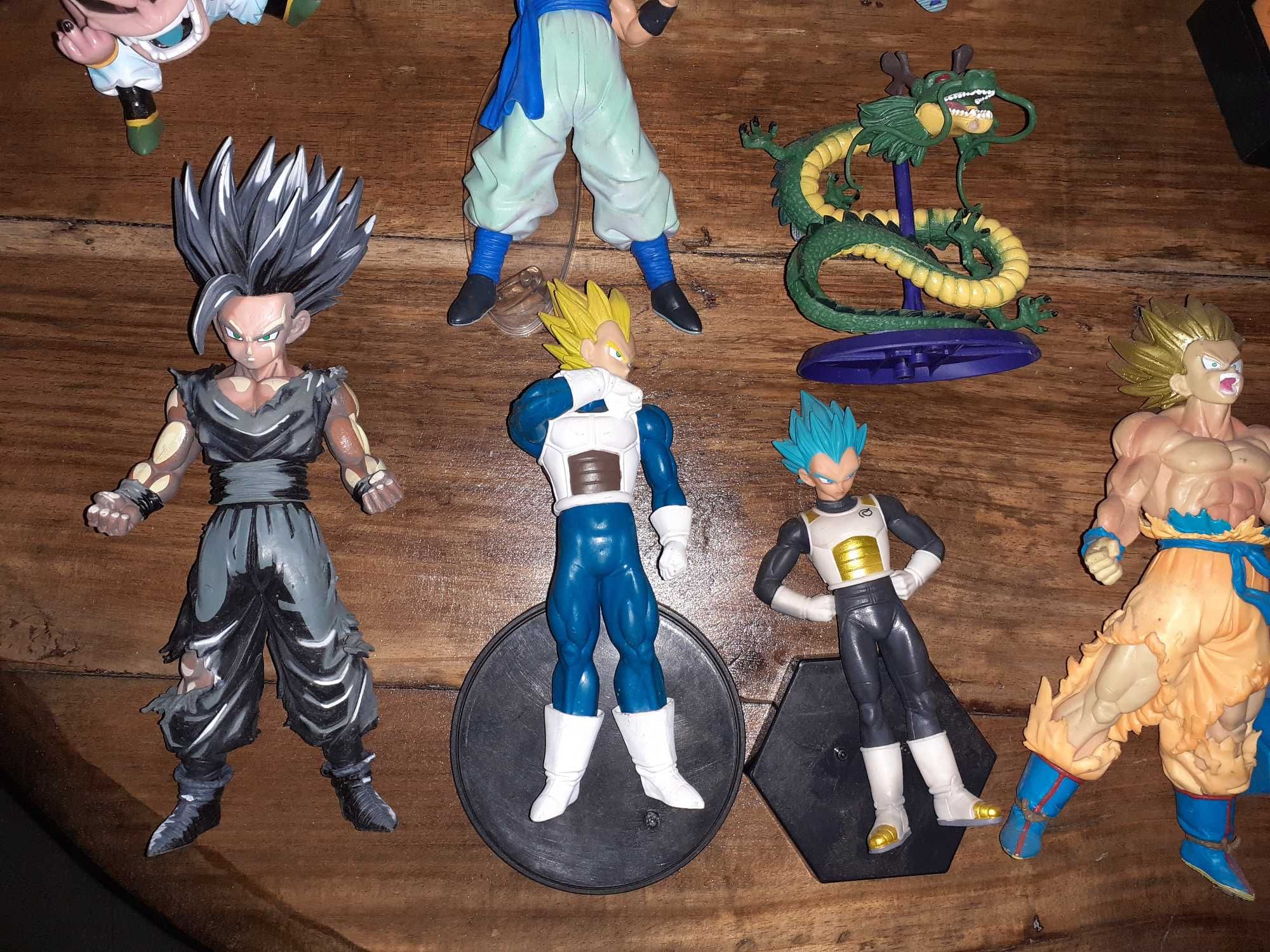 Figuras Dragon Ball Z Freeza Son goku vegeta cell broly trunks piccolo