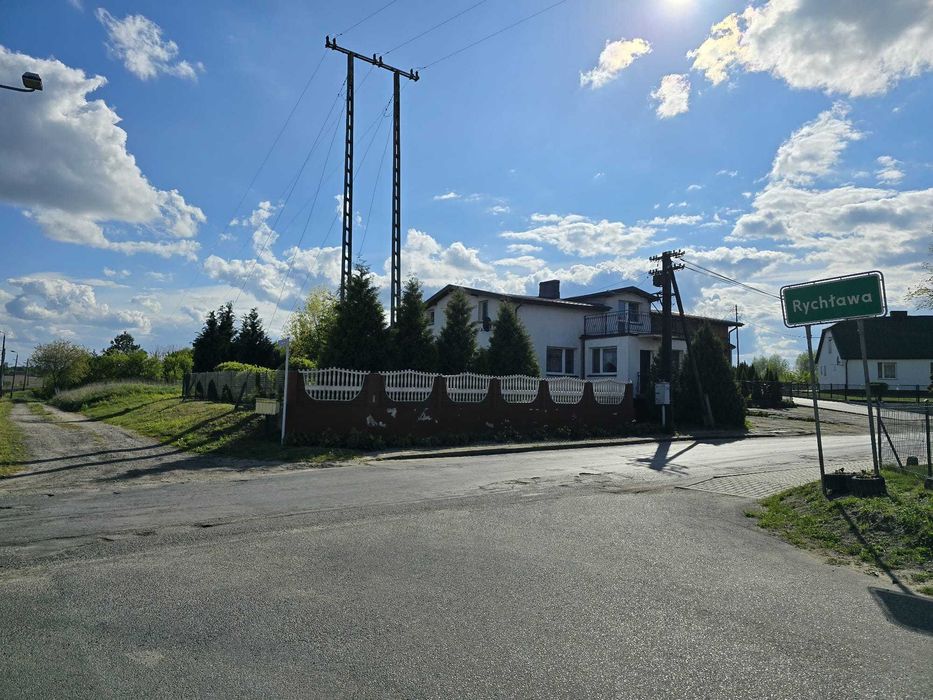 Sprzedam dom jednorodzinny wolnostojący.