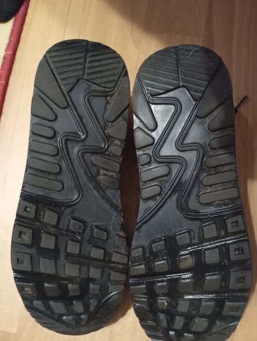 Продаются оригинальные кросовки Nike