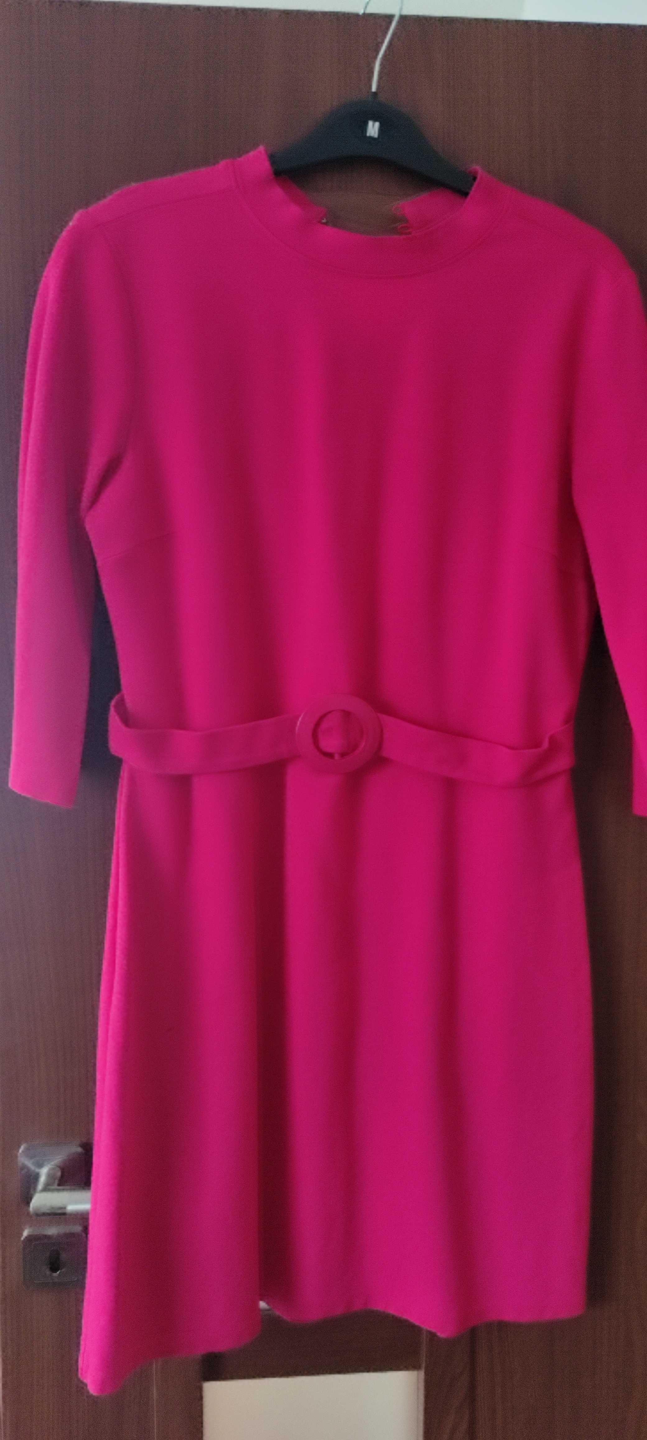 Sukienka różowa Orsay roz.40