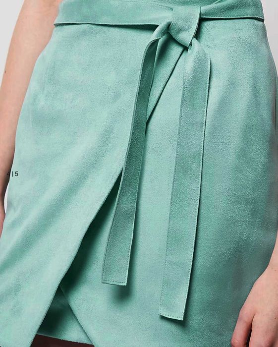 Шикарна спідниця з еко-замші на запах River Island, XS