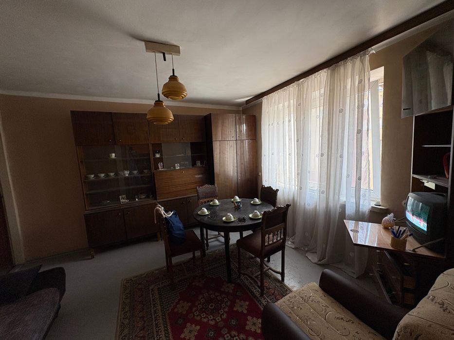 Mieszkanie w centrum Nidzicy – 48,5 m² do remontu, niski czynsz!