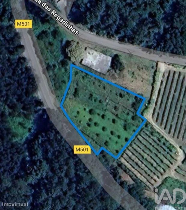 Terreno em Vila e Roussas de 1866,00 m2