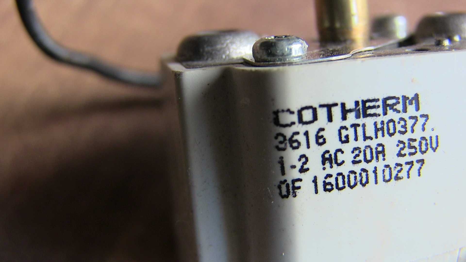 Капиллярный термостат на бойлер Cotherm (не рабочий)