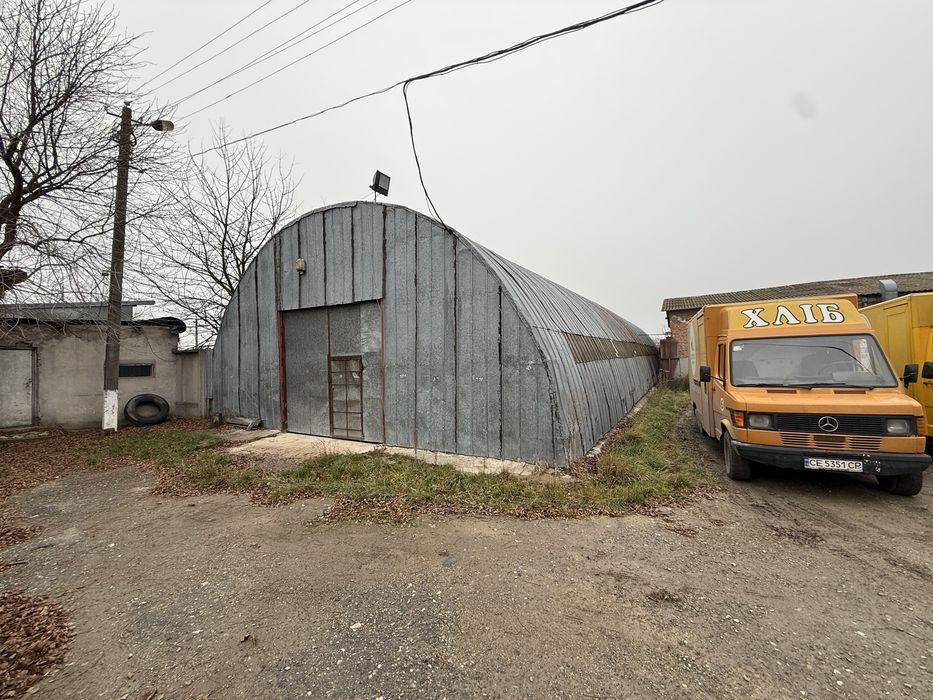 Здам в оренду приміщення з викупленою землею