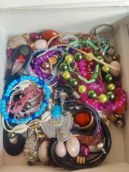 Mystery box pudełko biżuterii mieszanej