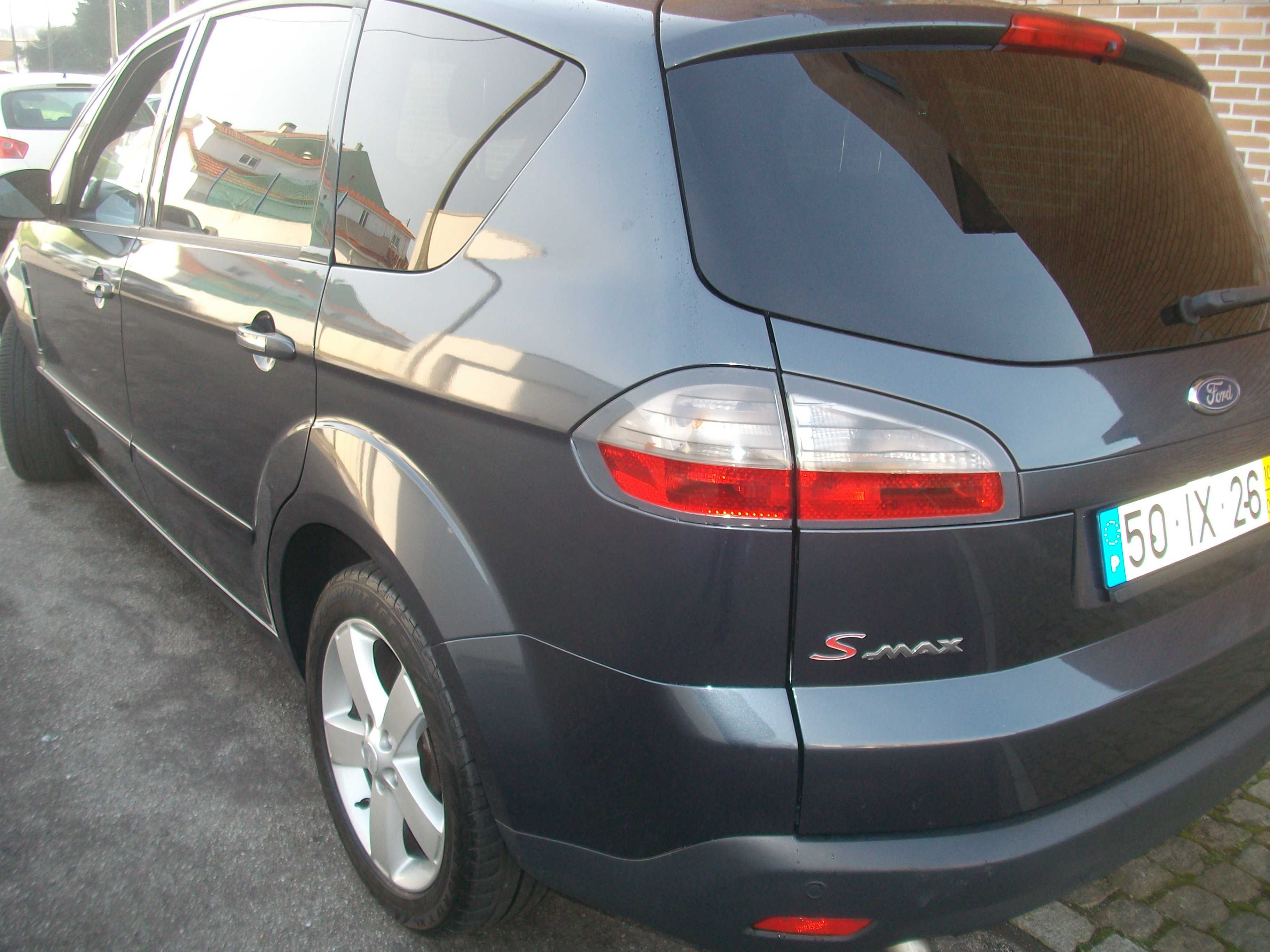 Ford S-Max 1.8 TDCi Titanium 7L de 2010 Impecável