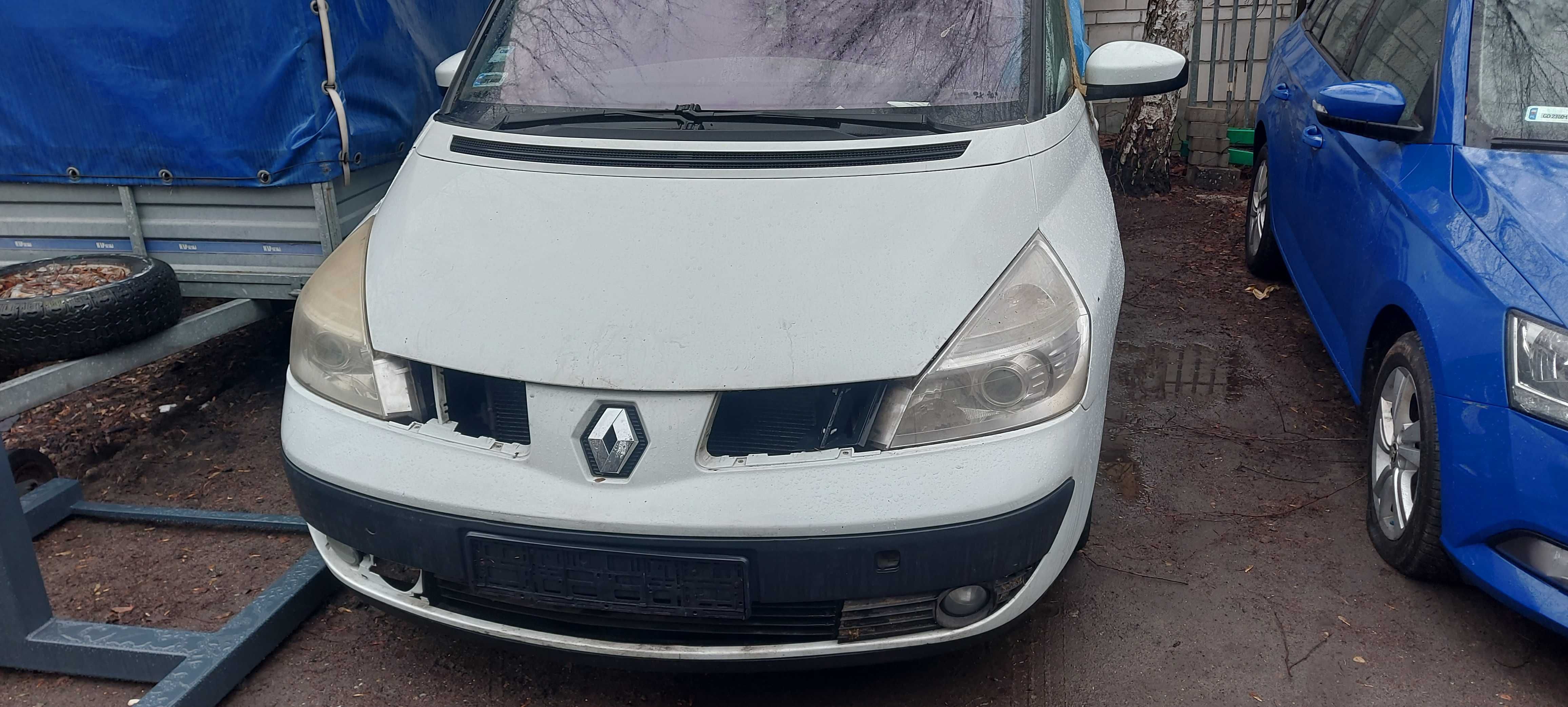 RENAULT ESPACE III na części Uszkodzony silnik