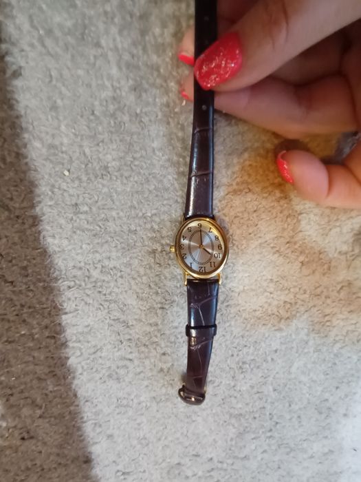 Zegarek na pasku