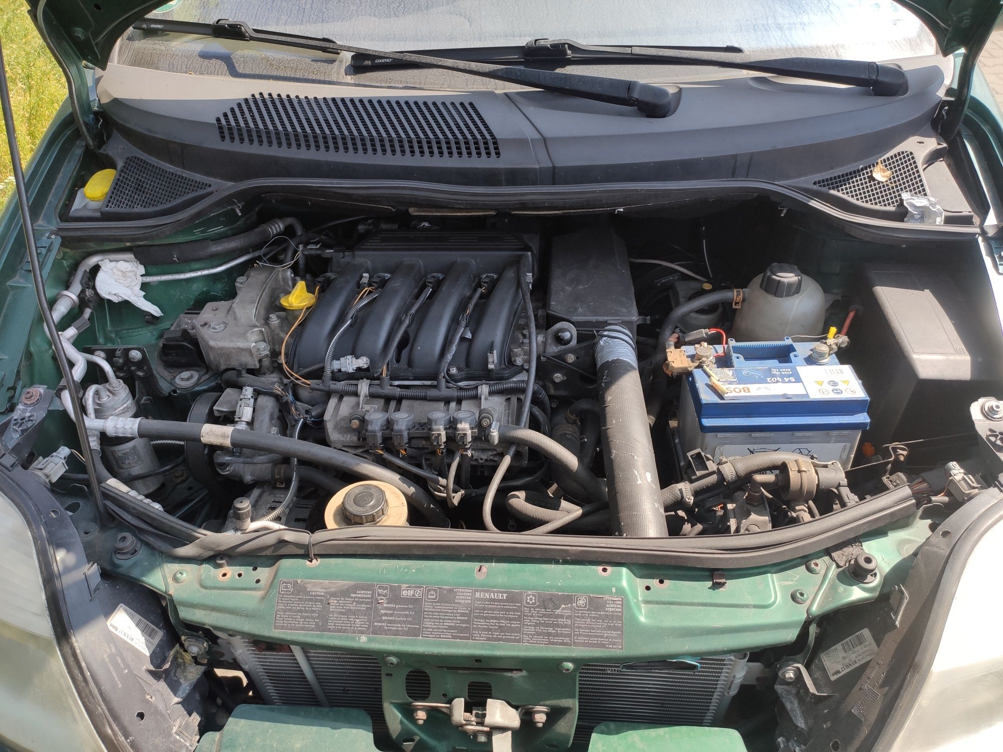 Renault Scenic 1.6 lpg USZKODZONY nowe części
