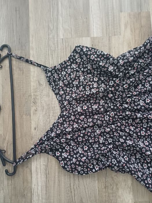 Luźna wygodna asymetryczna sukienka Shein M 38 midi wydłużony styl