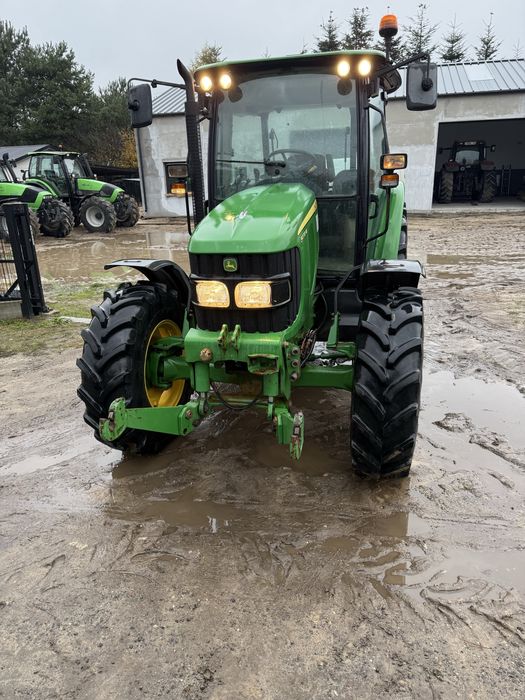 Ciągnik John Deere 5070M 2011r TUZ biegi pełzające