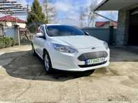 FORD FOCUS 2013 електро