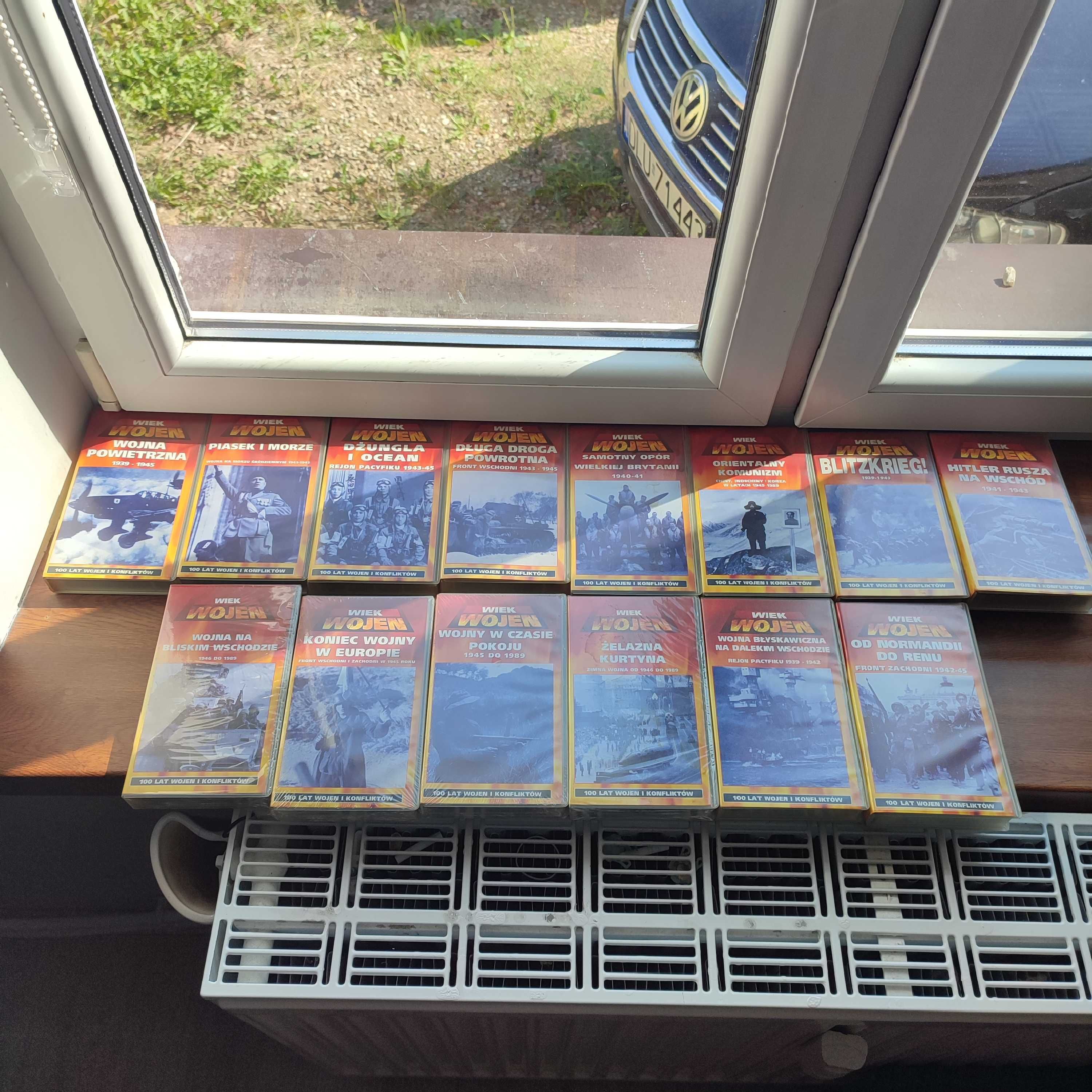 Kolekcja VHS Wiek Wojen 14 szt 6 szt zafoliowane