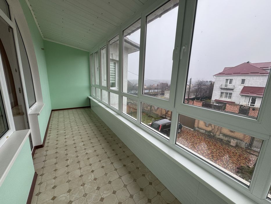 Продам будинок з ремонтом , мкрн. Дивокрай