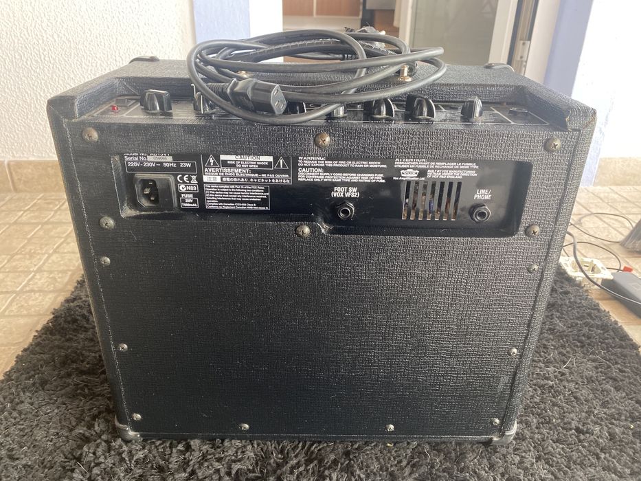 Amplificador VOX AD15VT