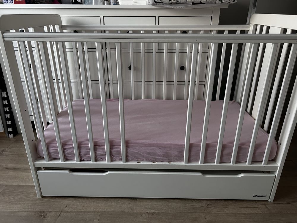 Łóżeczko Woodies Star Cot