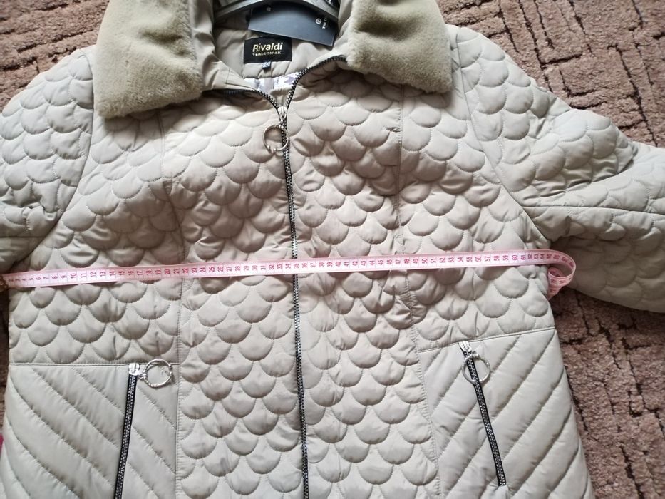 Куртка зимова, оливкового кольору