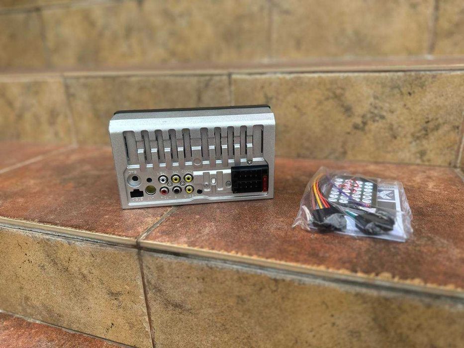 Магнитола Pioneer 2Din MP5 4х80ватт сенсорный дисплей 7" автомагнитола