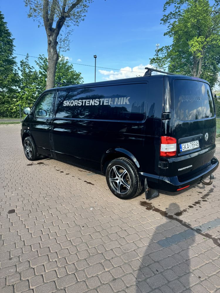 Volkswagen Transporter T5 2.0 TDI LONG