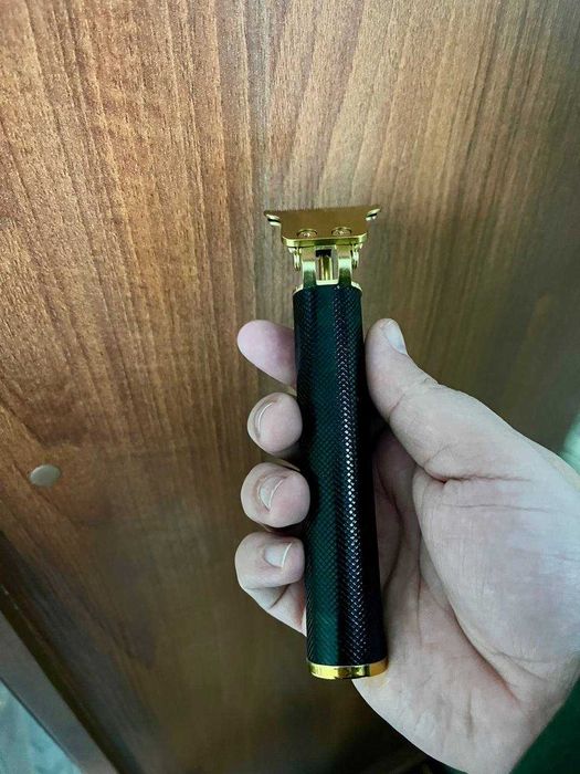 Тример для стрижки, машинка. З вбудованим акб. Без насадок