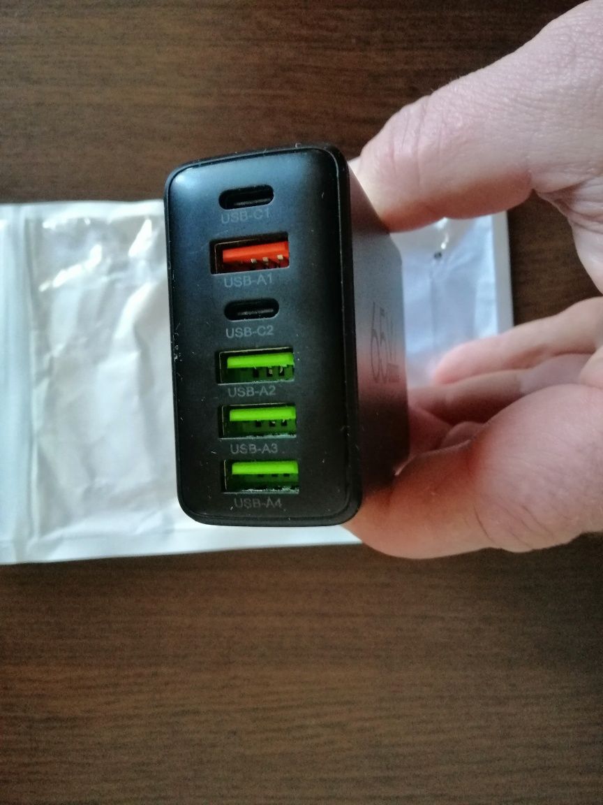 Сетевое зарядное устройство  быстрое