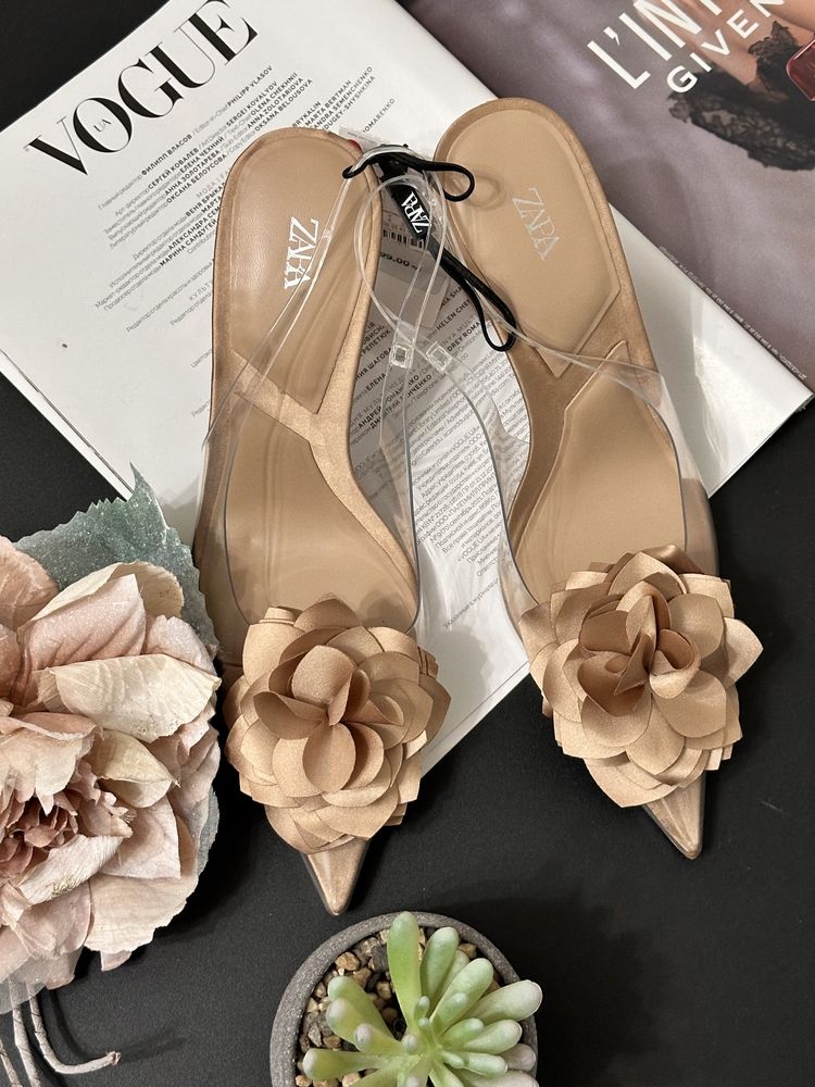 Туфлі на підборах вінілові з квіткою Zara, розмір 37