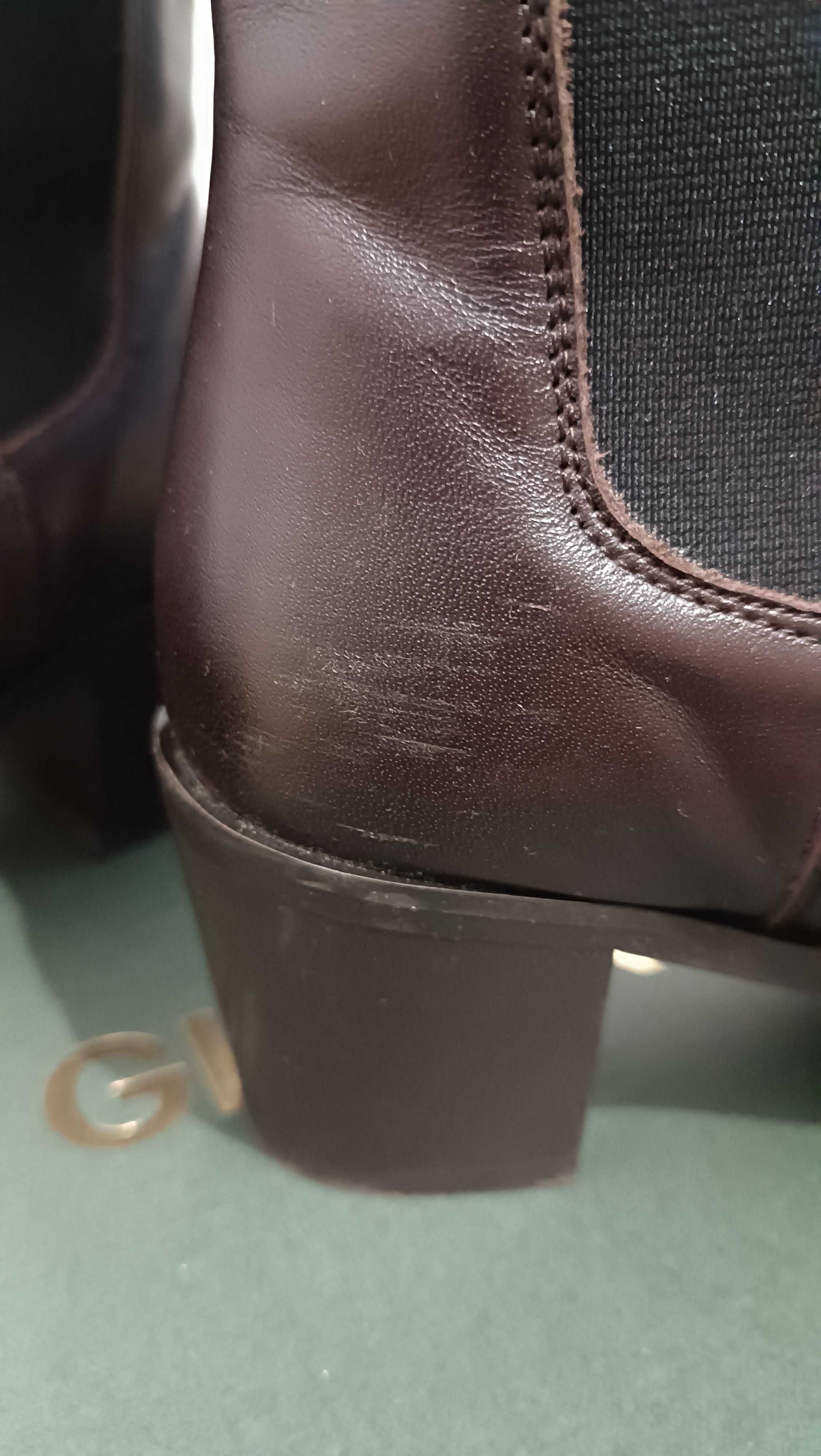 Brązowe skórzane botki Gino Rossi 37