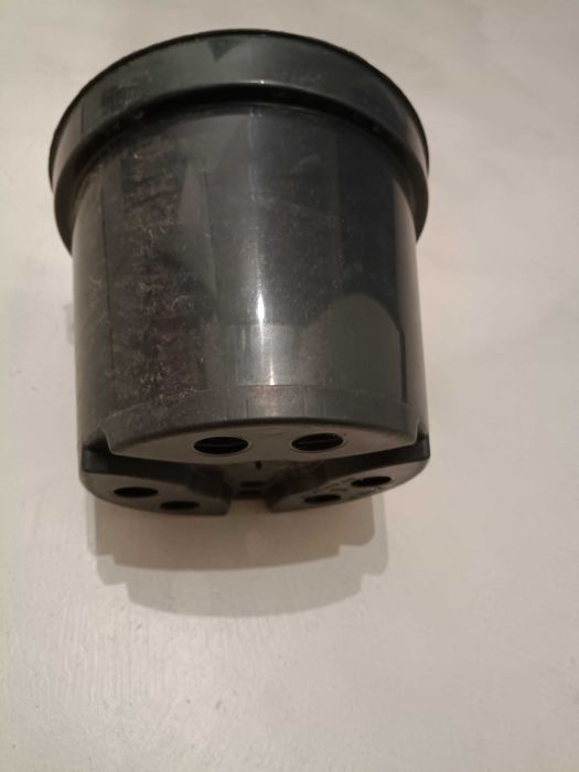 Doniczka , doniczki produkcyjne 3L