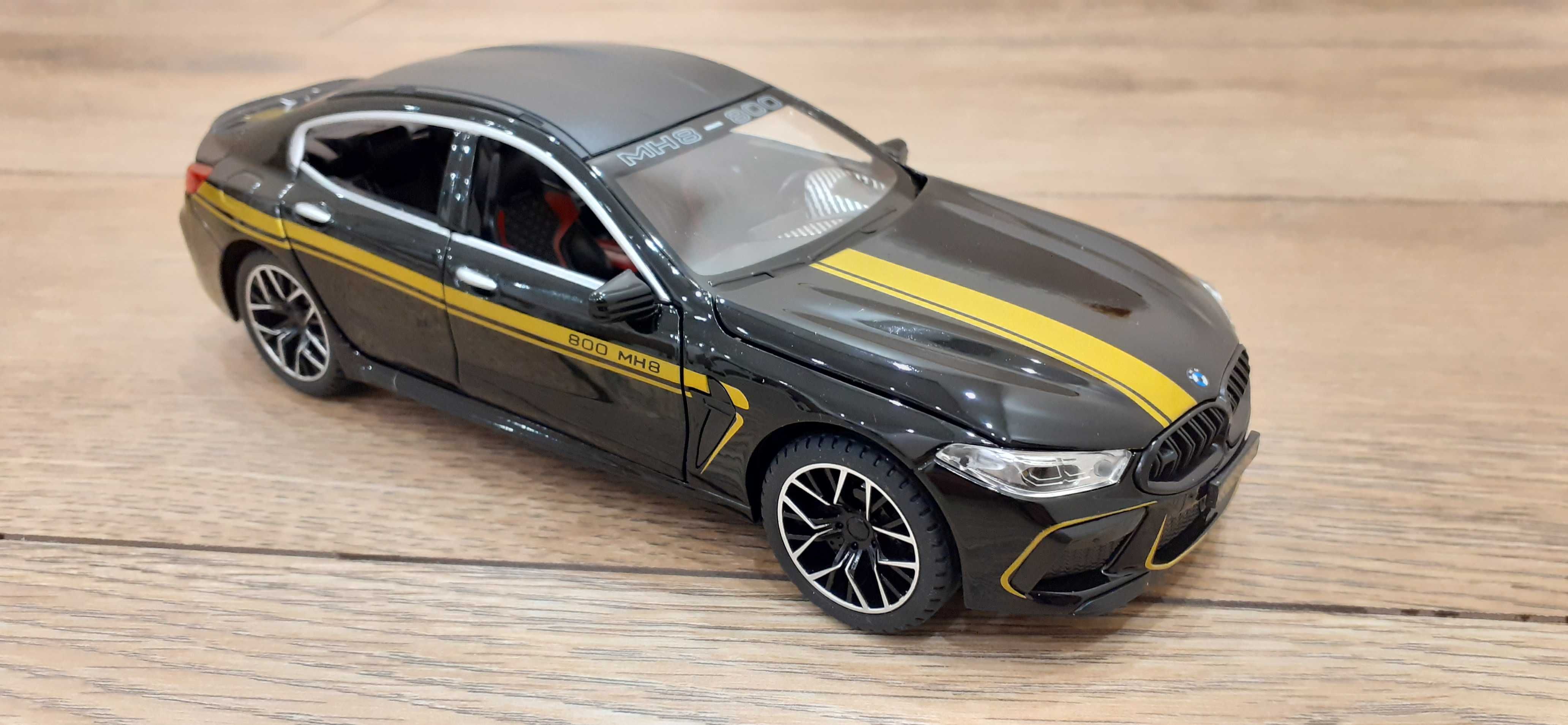 BMW M8 Manhart 1:24, napęd, światła, dźwięk