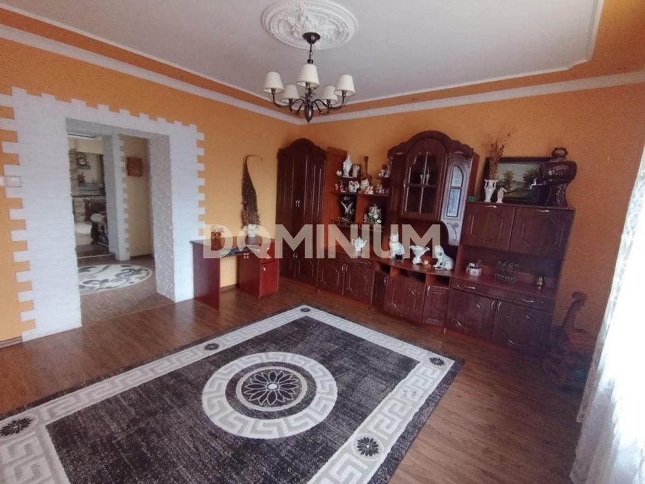 Доглянутий будинок з ремонтом, с. Неветленфолу