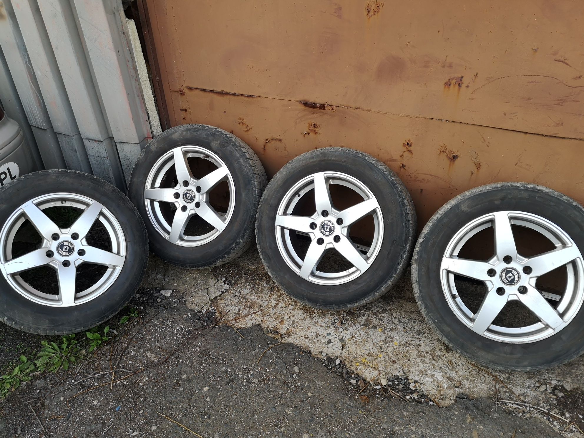 Alufelgi 16" 5x114.3 et 40