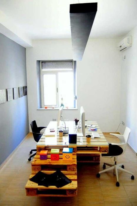 MOBILIÁRIO EM PALETES