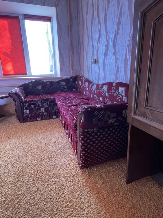 Комфортний кутовий диван