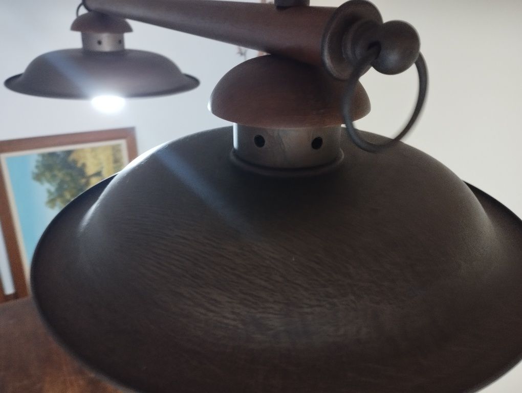 Candeeiro rústico