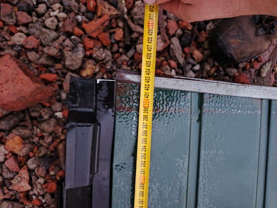 Brama  segmentowa garażowa z furtką segmentową 404x360