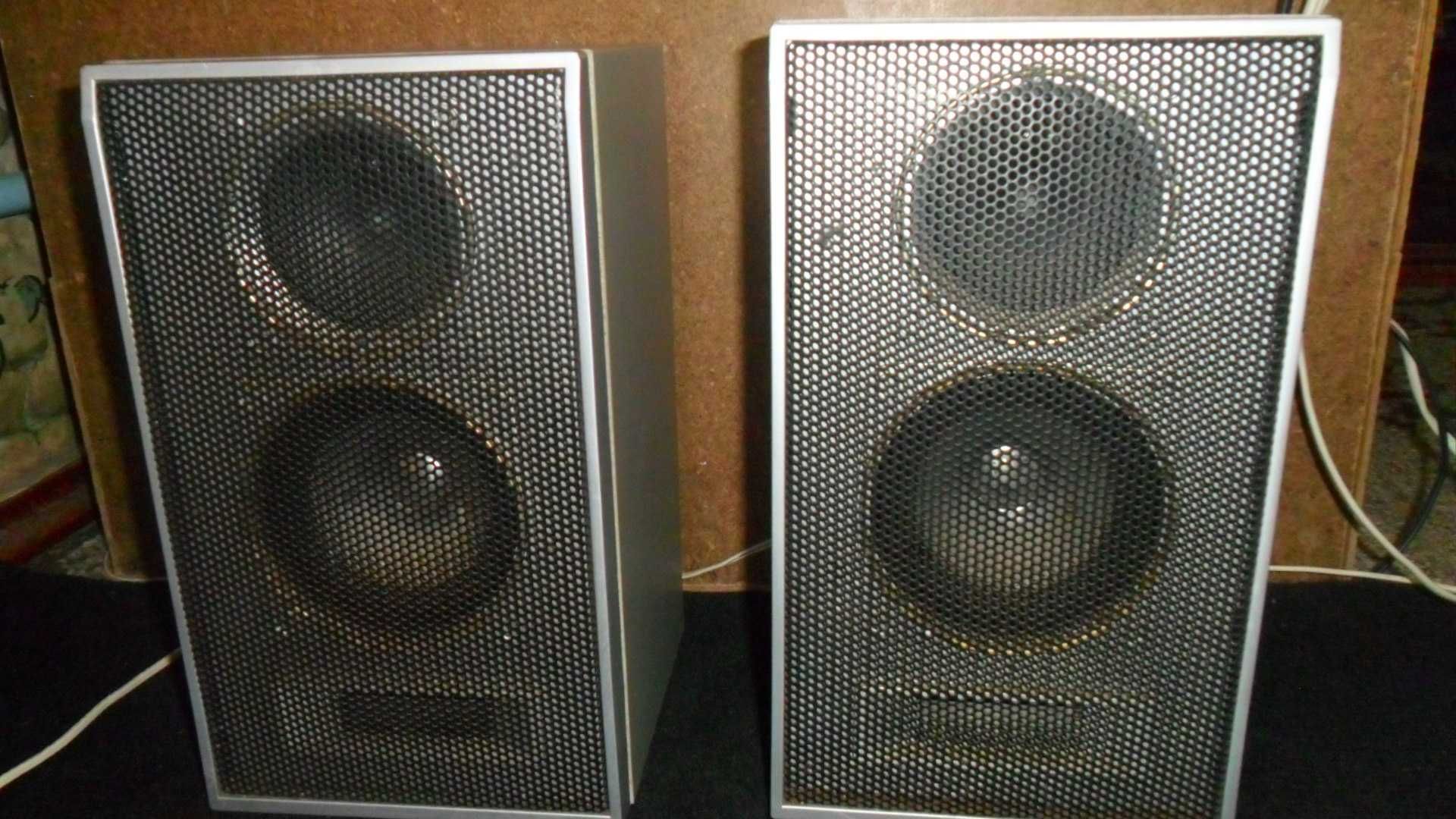 Колонки комета 225