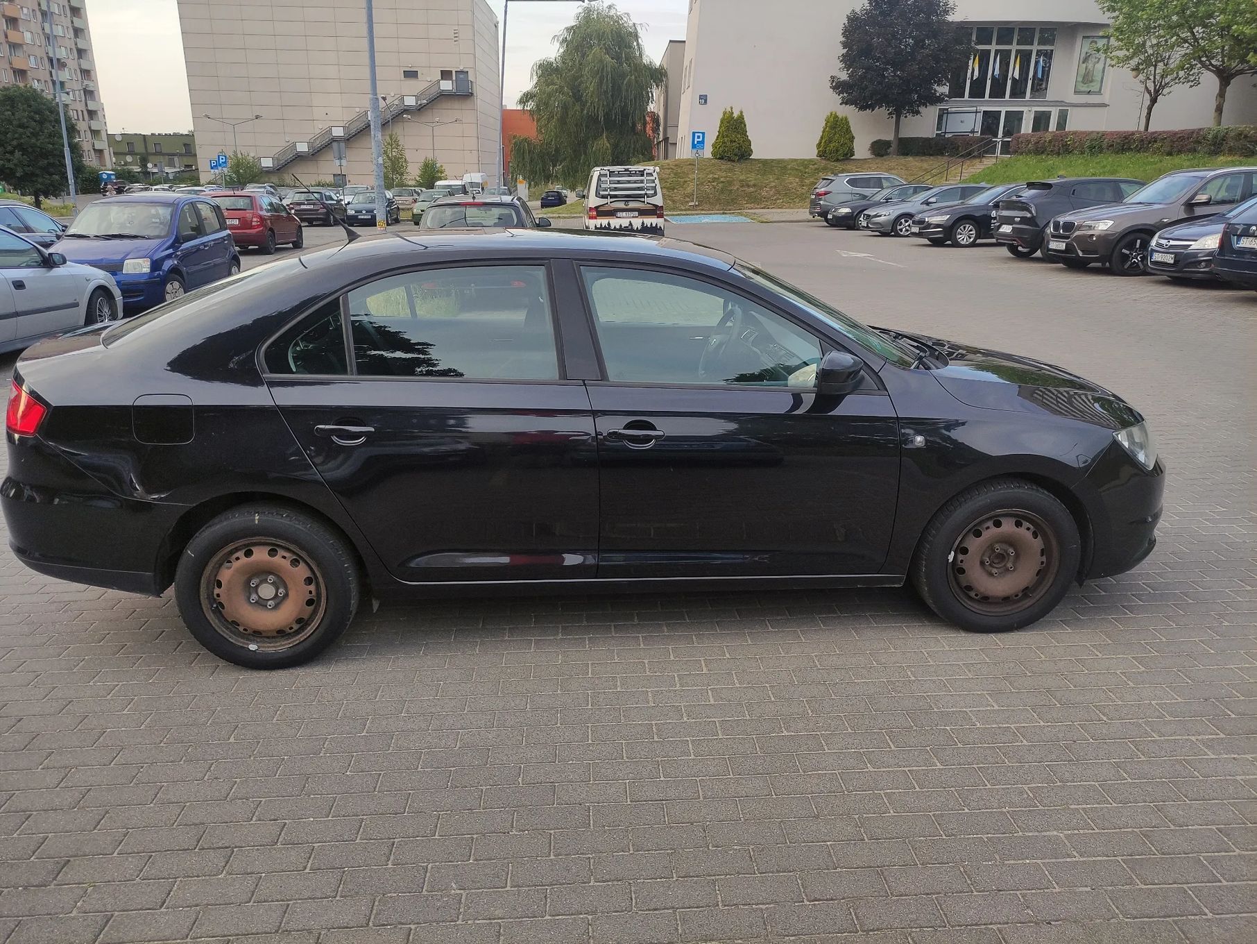 Seat Toledo Seat Toledo TSI 1.2 Reference (2014)
